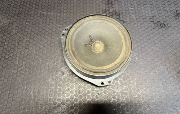 Opel Vivaro Front door speaker 8200874666 93862020 01603921