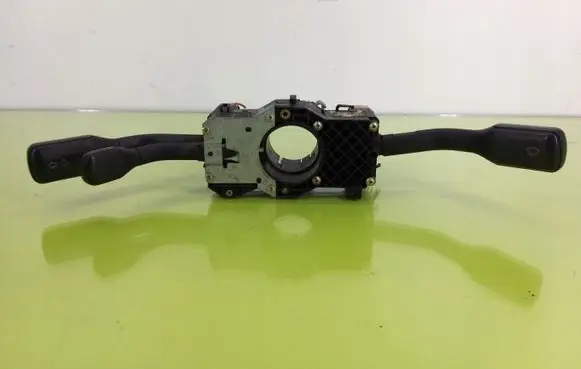 Audi A4 S4 B5 8D Indicator stalk 8D0953503