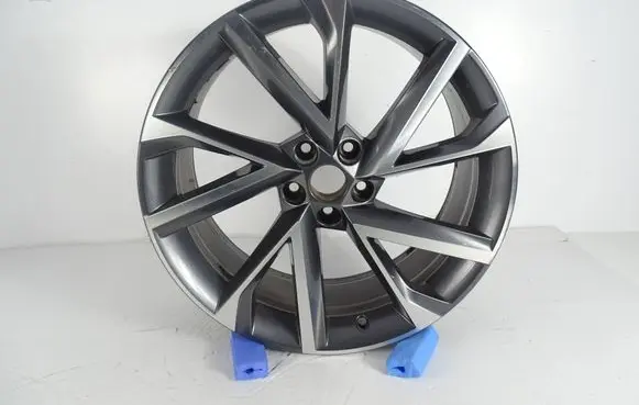 Skoda Kodiaq Original wheel cap 565601025P 565601025Q 565601025S
