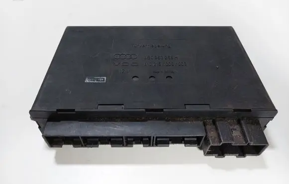 Audi A6 S6 C5 4B Comfort/convenience module 4B0962258H