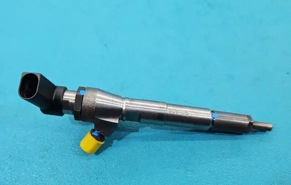 Renault Megane III Fuel injector 8200704191 IMPRK1509126
