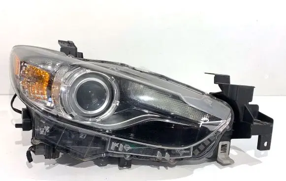 Mazda 6 Headlight/headlamp 