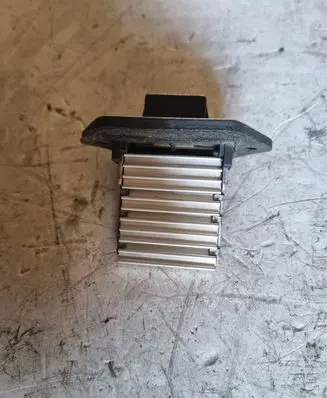 KIA Cerato Heater blower motor/fan resistor