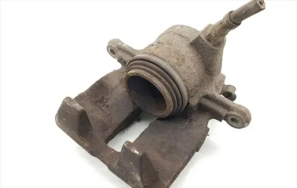 Mercedes-Benz CLC CL203 Front brake caliper