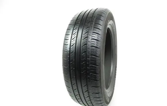 Volkswagen Golf V R16 summer tire 