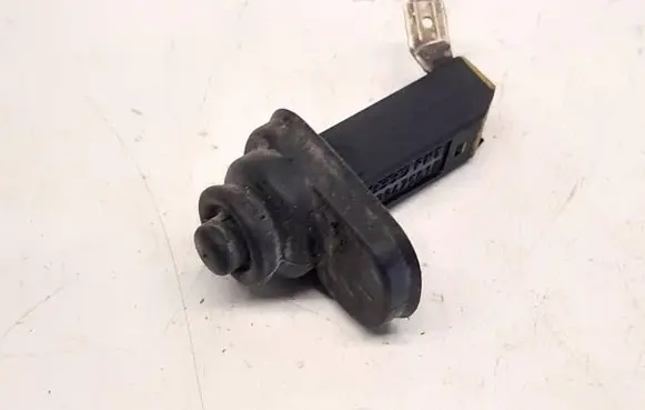Audi A4 S4 B7 8E 8H Front door sensor 8839475610