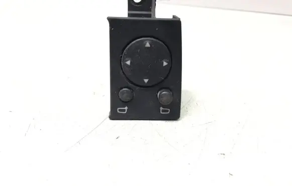 Audi A6 S6 C4 4A Wing mirror switch 4A0959565