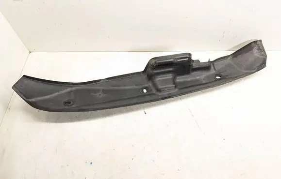 Volvo XC90 Fender end trim 31353952