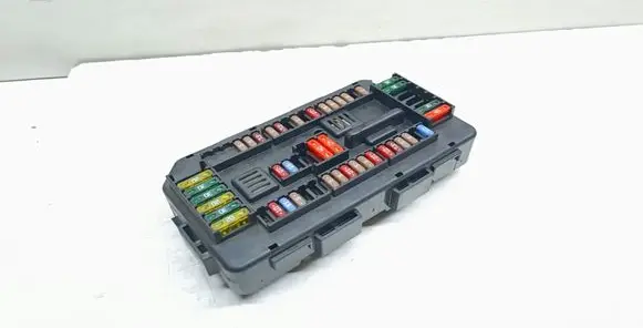 BMW 1 F20 F21 Fuse module 9337879 61149337879