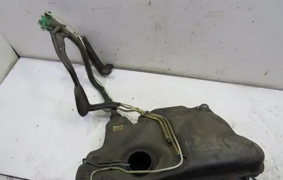Audi A1 Fuel tank 6R0201021AJ