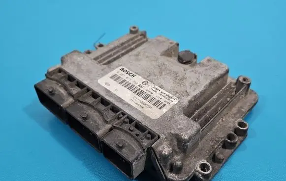 Renault Scenic III - Grand scenic III Engine control unit/module ECU 0281015798 IMPRK1542431