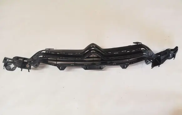 Front bumper upper radiator grill
