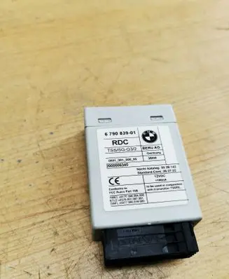 BMW 7 F01 F02 F03 F04 Tire pressure control unit 6790839