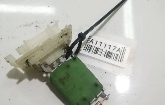 Toyota Aygo AB10 Heater blower motor/fan resistor 