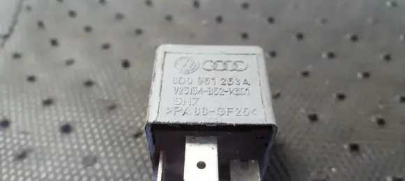 Audi A6 S6 C6 4F Other relay 8D0951253A V23134-B52-X301
