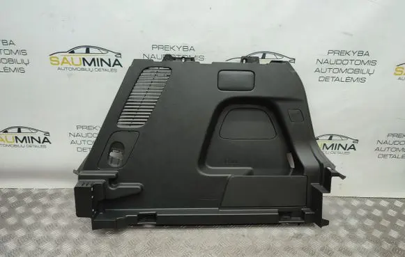 Trunk/boot lower side trim panel