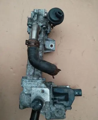 KIA Sportage EGR valve 284202A610 284102A600