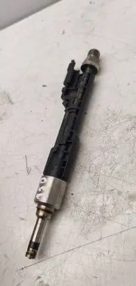 Fuel injector