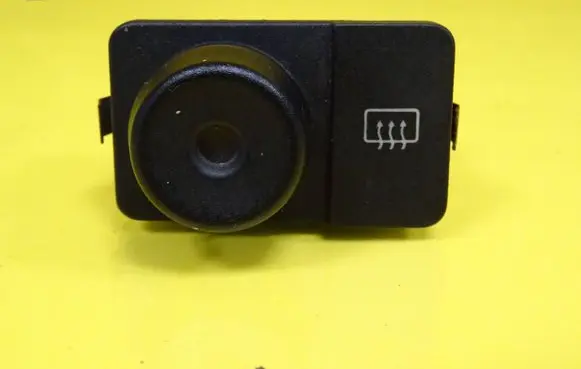 Windscreen/window heater switch