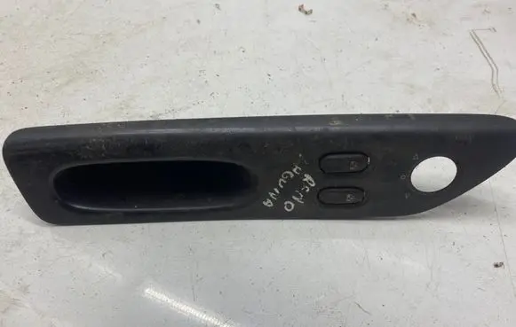 Renault Megane I Electric window control switch 7700822336