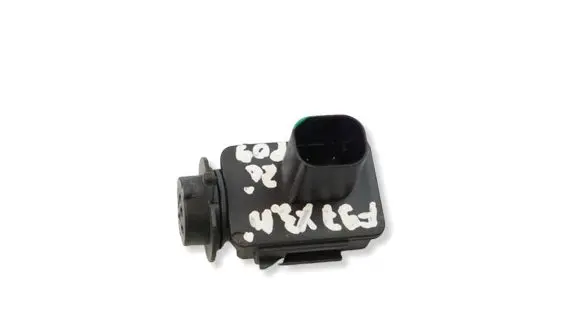 BMW X3M F97 AUC sensor 6833647 64116833647