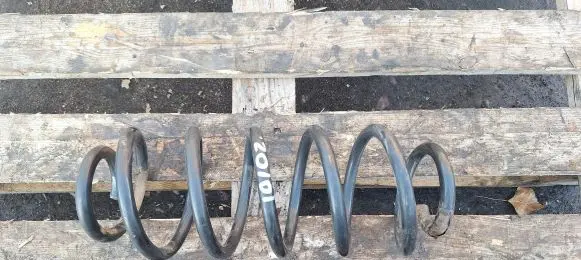 Toyota Auris 150 Rear coil spring