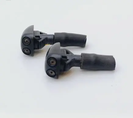 Mitsubishi Colt Windshield washer spray nozzle 