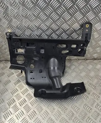 Dashboard lower bottom trim panel