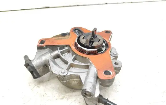 Peugeot Traveller Vacuum pump 9674192280