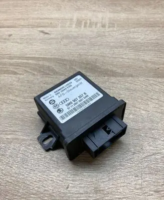 Volkswagen PASSAT B6 Light module LCM 5M0907357B