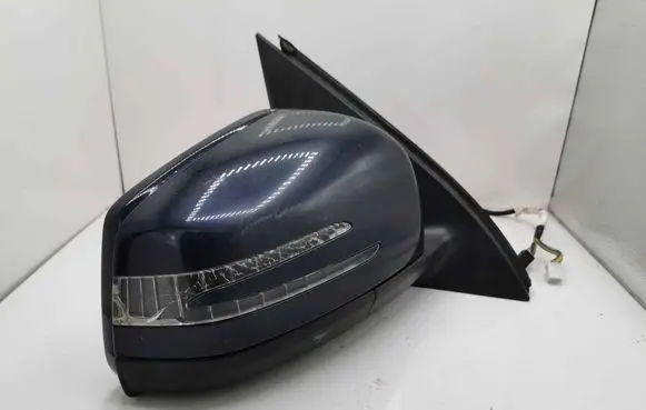 Front door electric wing mirror