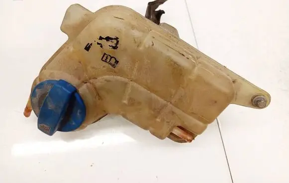 Audi A6 S6 C6 4F Coolant expansion tank/reservoir 4F0121403M