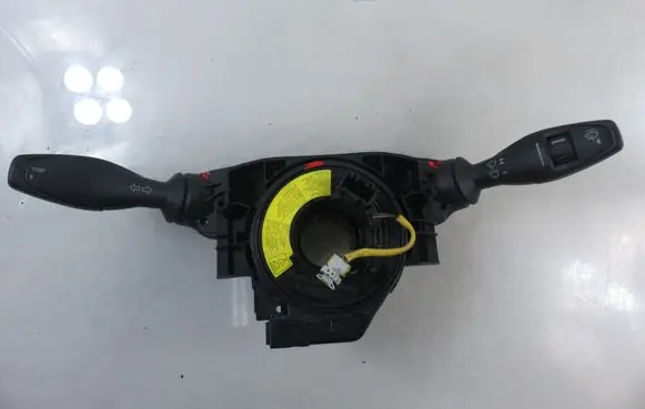 Ford Fiesta Wiper turn signal indicator stalk/switch 8A6T13335BC 8A6T13N064BF