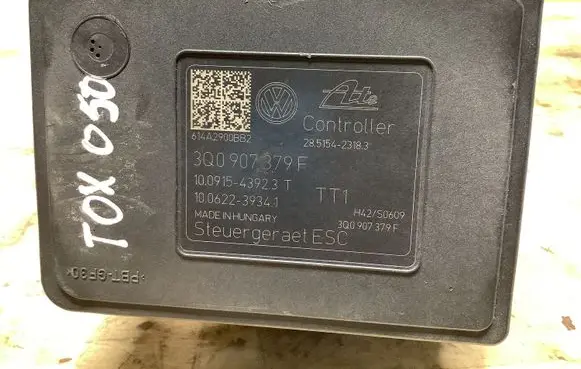Audi A3 S3 8V ABS Pump 3Q0907379F 3Q0614517F
