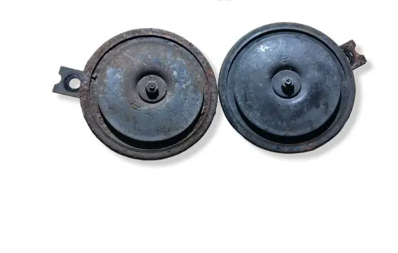 Hyundai Santa Fe Horn signal 28R000033