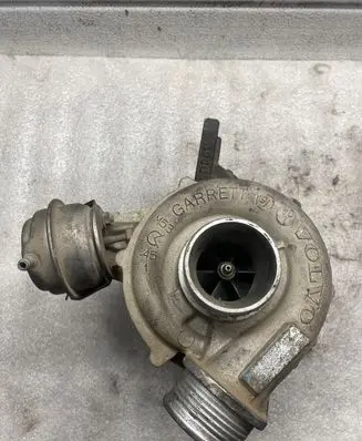 Volvo V70 Turbo 8689592