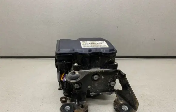 Ford Galaxy ABS Pump 8G912C405AB 6G912B489BC