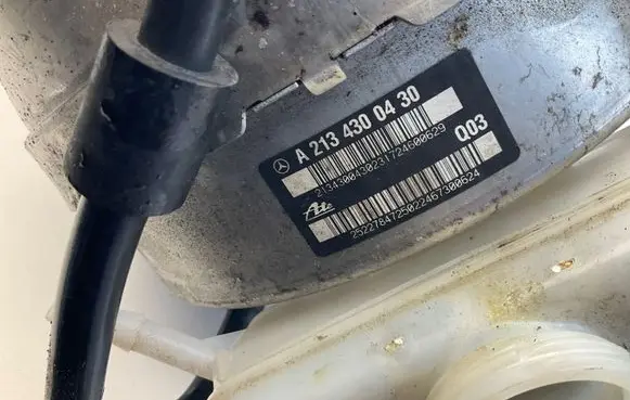 Mercedes-Benz E W238 Brake booster A2134300430