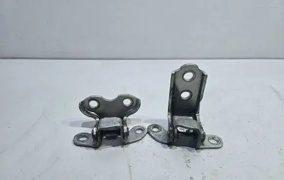 Lexus RX 330 - 350 - 400H Rear door hinge set 
