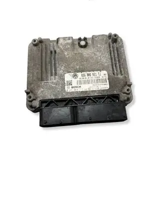 Skoda Octavia Mk2 (1Z) Engine control unit/module 03G906021TJ 81014717 03G906021AB