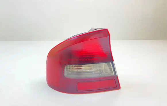 Subaru Legacy Rear/tail lights 2SD935709