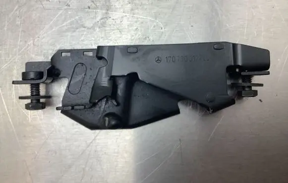 Mercedes-Benz SLK R170 Convertible roof lock/latch 1707900177
