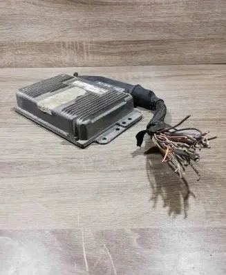 Renault Scenic I Engine control unit/module ECU hom7700875743 7700105984 s115300205a