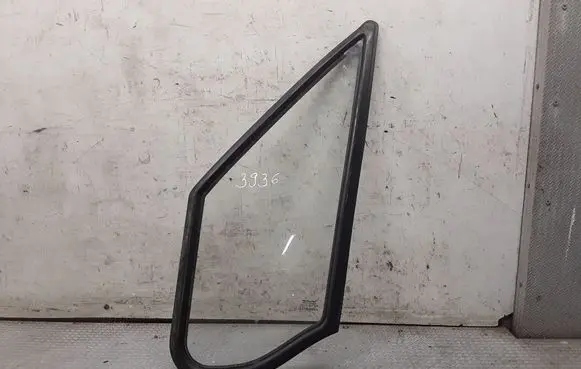 Fiat Ducato Front door vent window glass four-door 