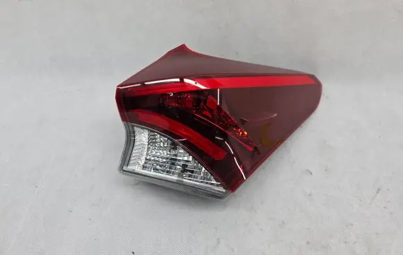 Toyota Auris E180 Rear/tail lights 02-353