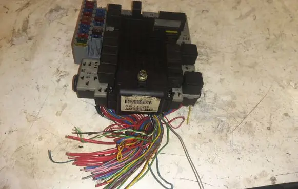 Volvo V70 Fuse box set 8622520