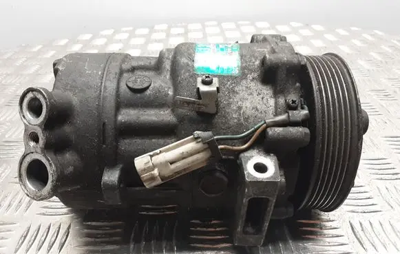 Opel Signum Air conditioning (A/C) compressor (pump) 13171593