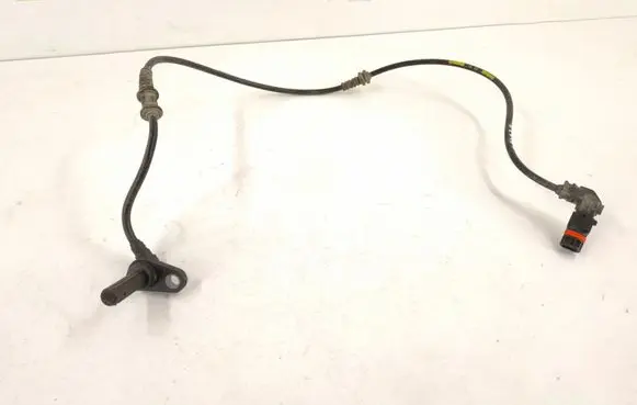 Mercedes-Benz E W212 ABS brake wheel speed sensor DALISID1425 2129050701 A2129050701