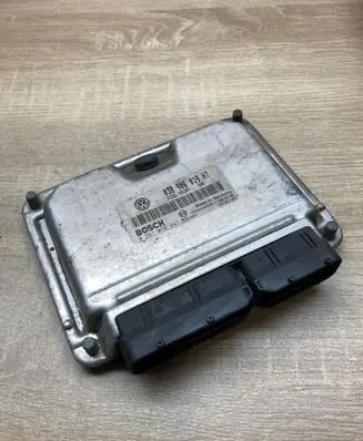 Seat Ibiza III (6L) Engine control unit/module ECU 038906019HT 0281010947