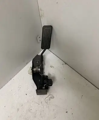 Toyota Corolla Verso E121 Accelerator throttle pedal 8928152021